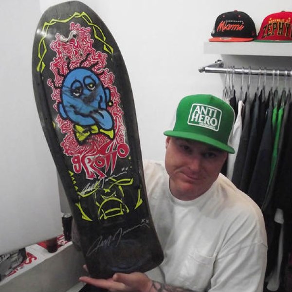 画像2: SIX STAIR "JEFF GROSSO'S LOVELETTERS TO SKATEBOARDING BAD ACID TEE" - BLACK (2)