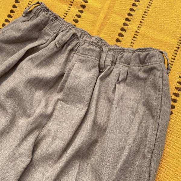 画像3: COMFORTABLE REASON "WASHABLE WOOL SLACKS" - TOP BROWN (3)