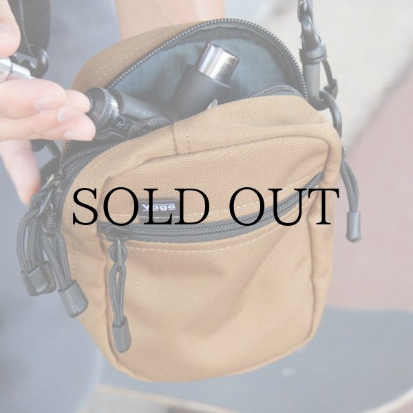 画像2: VAGA "DOUBLE POUCH" - CAMEL (2)