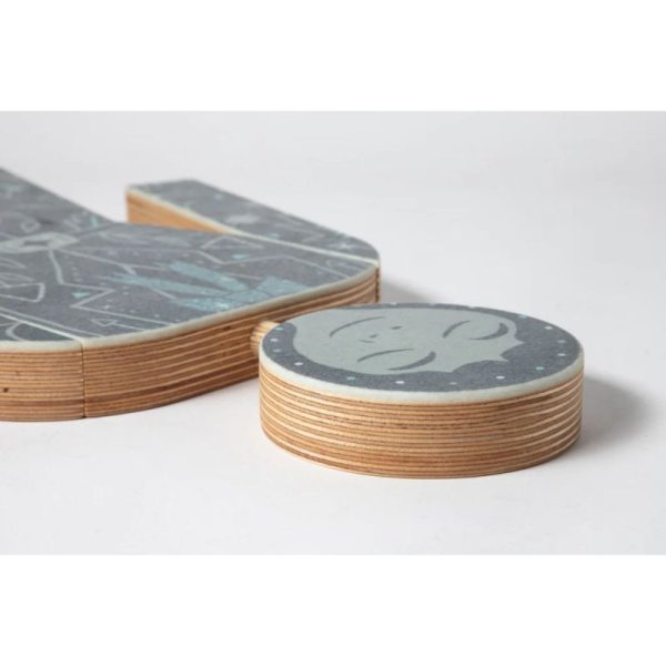 画像2: GIRL " MODERNICA OG DOLL by Lori Damiano  " ガールスケートボード × モダニカ by ロリ・ダミアーノ  (2)