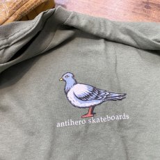 画像2: ANTIHERO " LIL PIGEON T-SHIRTS" - MILITALY GREEN (2)