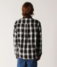 画像3: 【 SALE 】FORMER MERCHANDISE "BROADCAST PLAID LS SHIRT" - BLACK OMBRE (3)