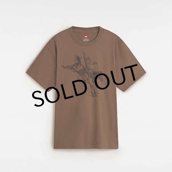 画像1: VANS " VANS x Pedro Delfino TEE " - WALNUT［USA企画/限定アイテム］ (1)