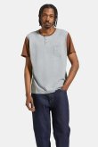 画像2: BRIXTON " 20TH ANNIVERSARY DETROIT HENLEY POCKET T-SHIRT "- HEATHER GREY / PINCONE BROWN  (2)