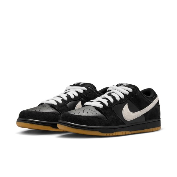 画像1: NIKE SB DUNK LOW PRO ISO - BLACK / WHITE / GUM ［ HF3704-003 ］ (1)