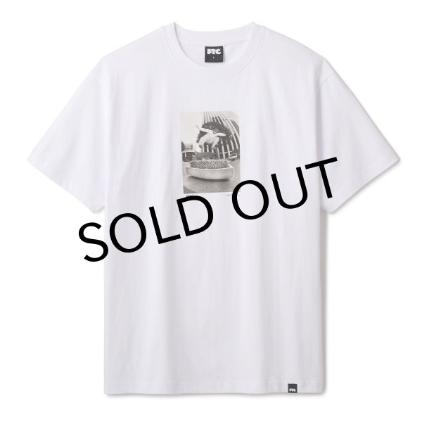画像1: FTC " FTC x SEAN DOLINSKY - KEENAN MILTON TEE " - WHITE (1)