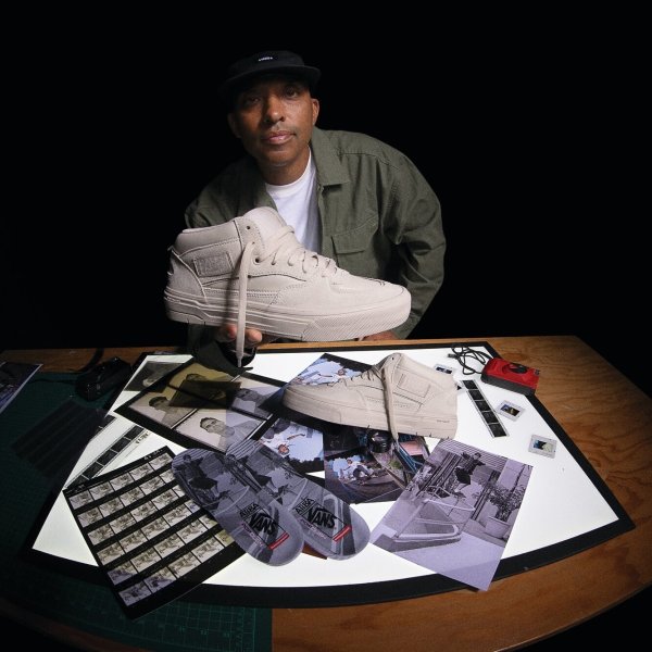 画像1: VANS " SKATE HALF CAB WAFFLE CUP by Atiba Jefferson " - ATIBA OATMEAL BEIGE［ USA企画  ］ (1)