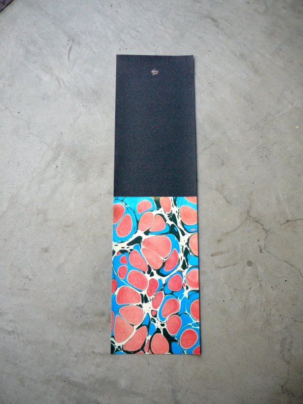 画像2: THE KILLING FLOOR "  SENSORY LAB 12 GRIP TAPE " - 9×33 (2)
