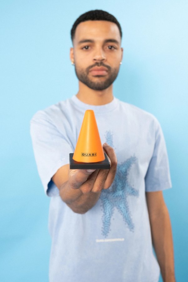 画像2: QUASI " STRESS CONE " - ORANGE (2)
