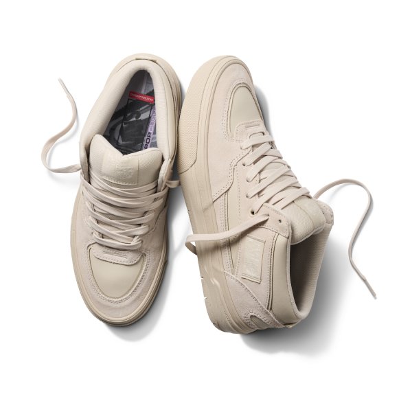 画像1: VANS " SKATE HALF CAB WAFFLE CUP by Atiba Jefferson " - ATIBA OATMEAL BEIGE［ USA企画  ］ (1)