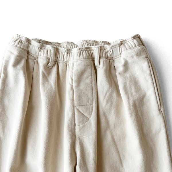 画像2: COMFORTABLE REASON " FLEECE BACK PANTS " - IVORY (2)