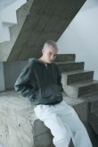 画像4: COMFORTABLE REASON " SURFACE DYED DENIM " - ICE (4)