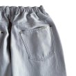画像3: COMFORTABLE REASON " SURFACE DYED DENIM " - SMOG (3)