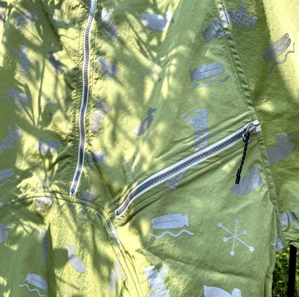 画像2: NOROLL " SIGN REFLECTION PULLOVER " - LIME GREEN (2)