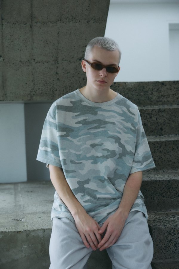 画像4: COMFORTABLE REASON " PIGMENT DYED MELT CAMO TEE " - MINT (4)