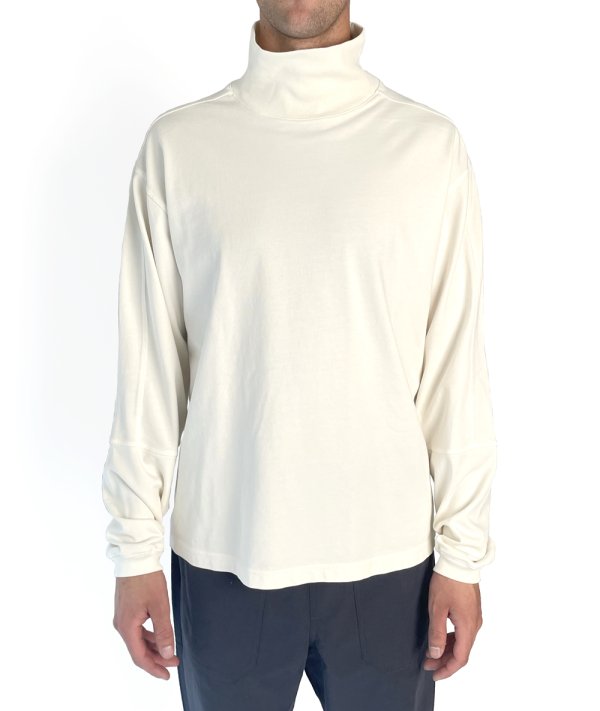 画像4: DANCER CPH | ROLL NECK SPILIT LS TEE - OFF WHITE (4)