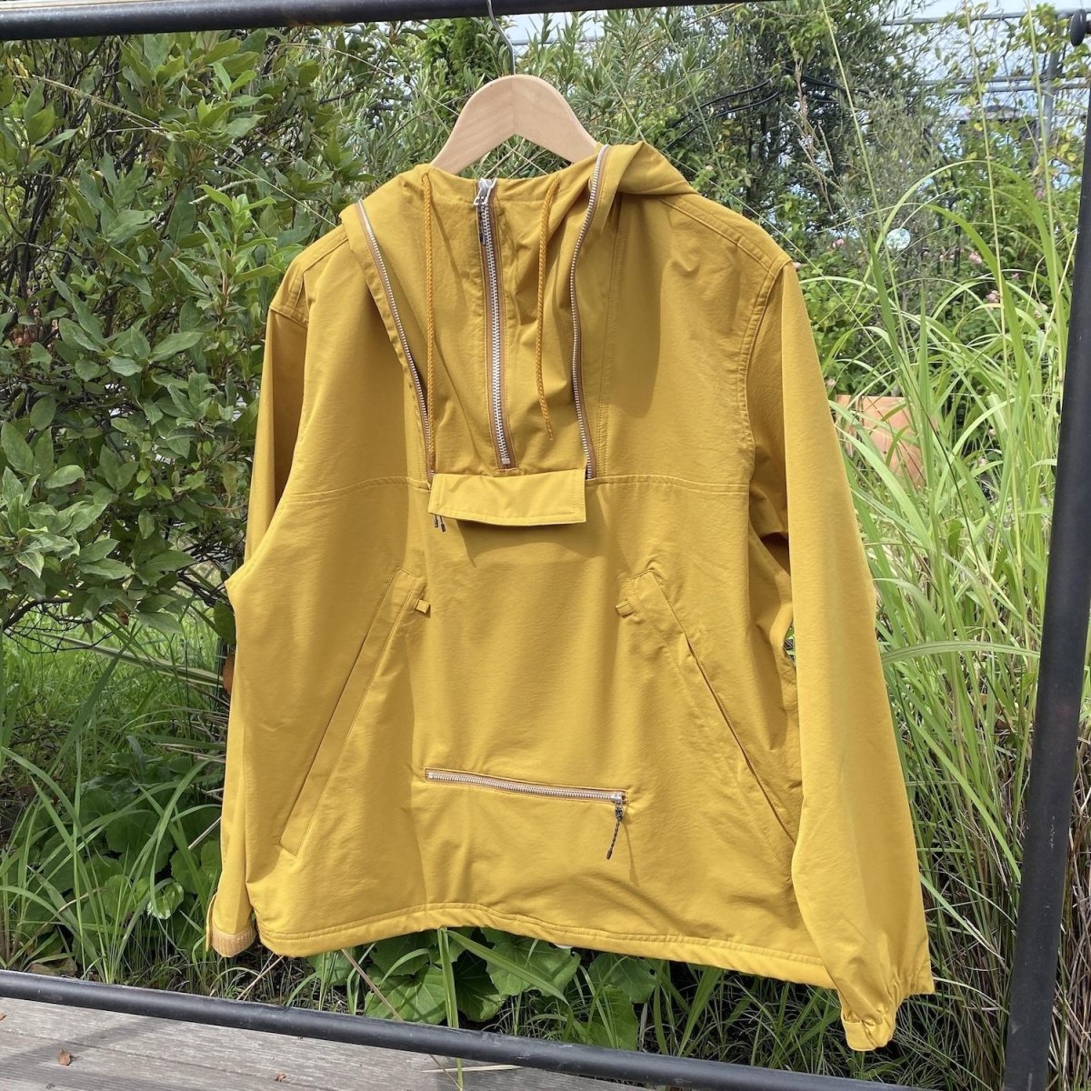 画像1: NOROLL | SUGARI MESH ANORAK - YELLOW (1)
