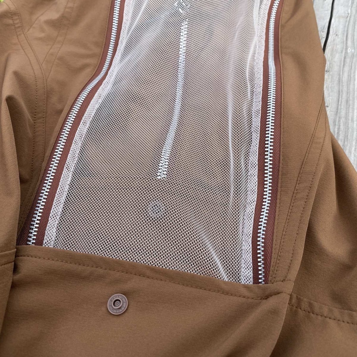 画像3: NOROLL | SUGARI MESH ANORAK - BROWN (3)