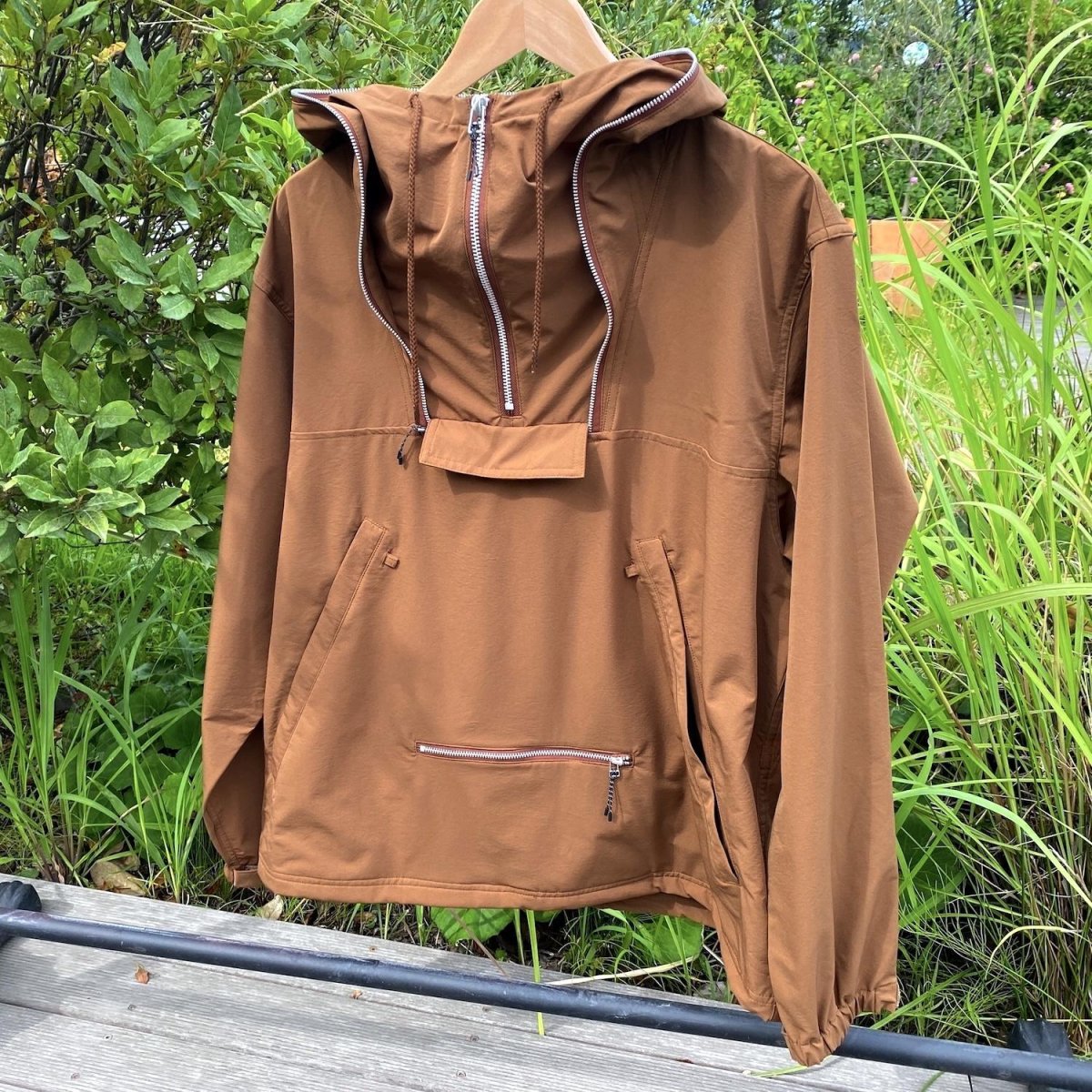 画像1: NOROLL | SUGARI MESH ANORAK - BROWN (1)