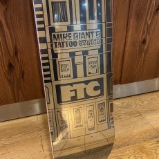 画像2: FTC | SF BLOCK DECK Art by Mike Giant - 7.75inch (2)