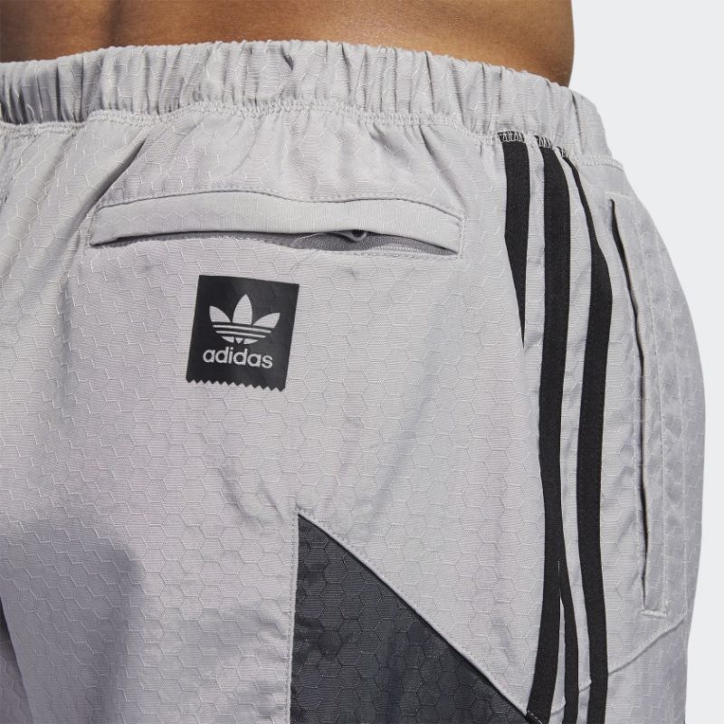 adidas 3st track pants