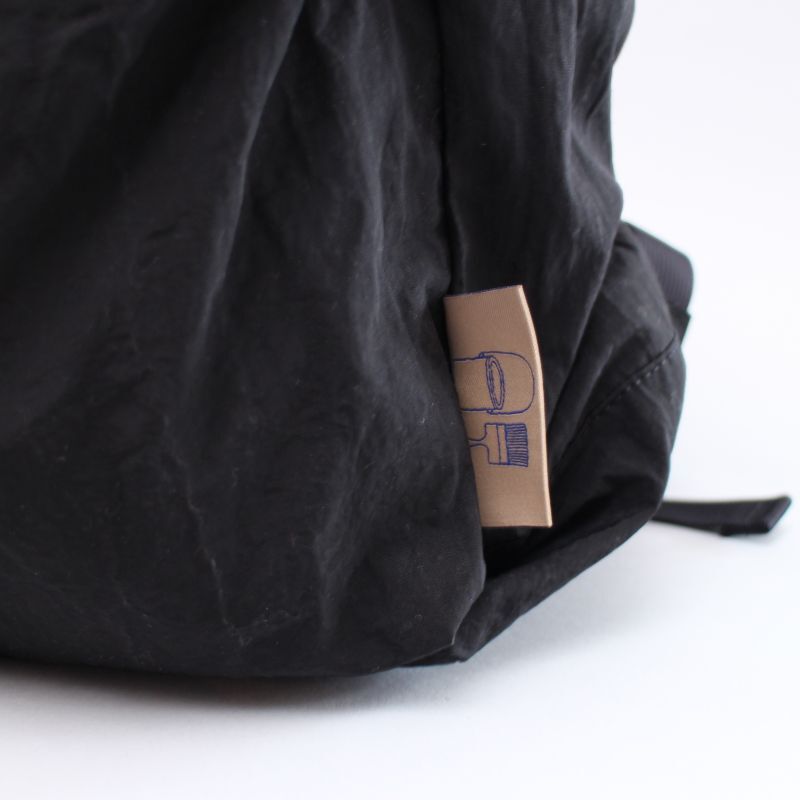 卓抜 新品 NOROLL EMPTY HANDED PACK バッグ BLACK 黒 ecousarecycling.com